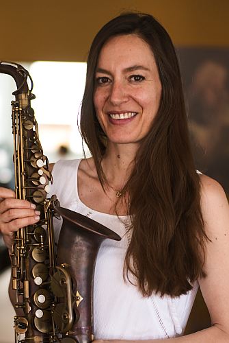 Dominique Ella Roth